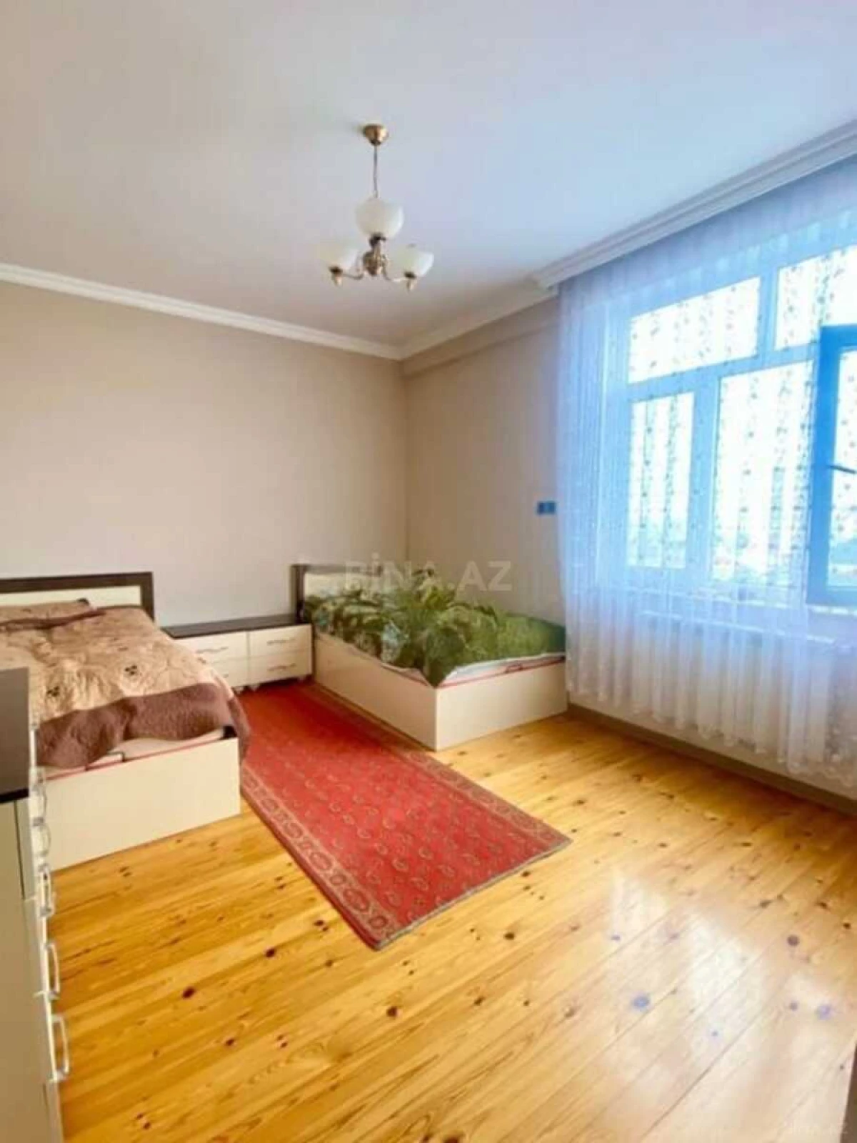 Kirayə verilir 3 otaqlı mənzil 110 m²