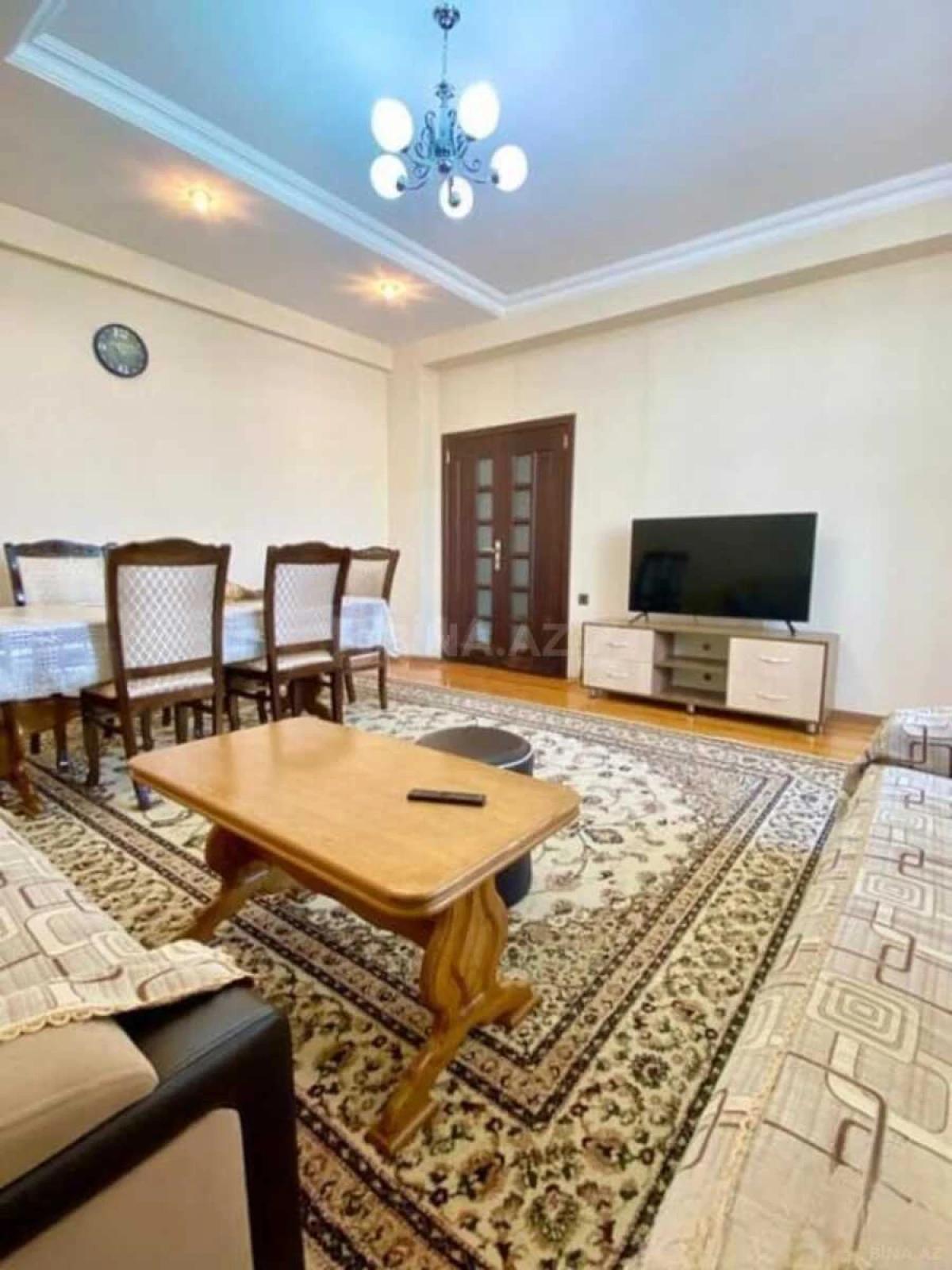 Kirayə verilir 3 otaqlı mənzil 110 m²