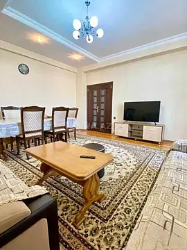 Kirayə verilir 3 otaqlı mənzil 110 m² — Bakı, Həzi Aslanov qəs. 3 otaq 110.00 m²
