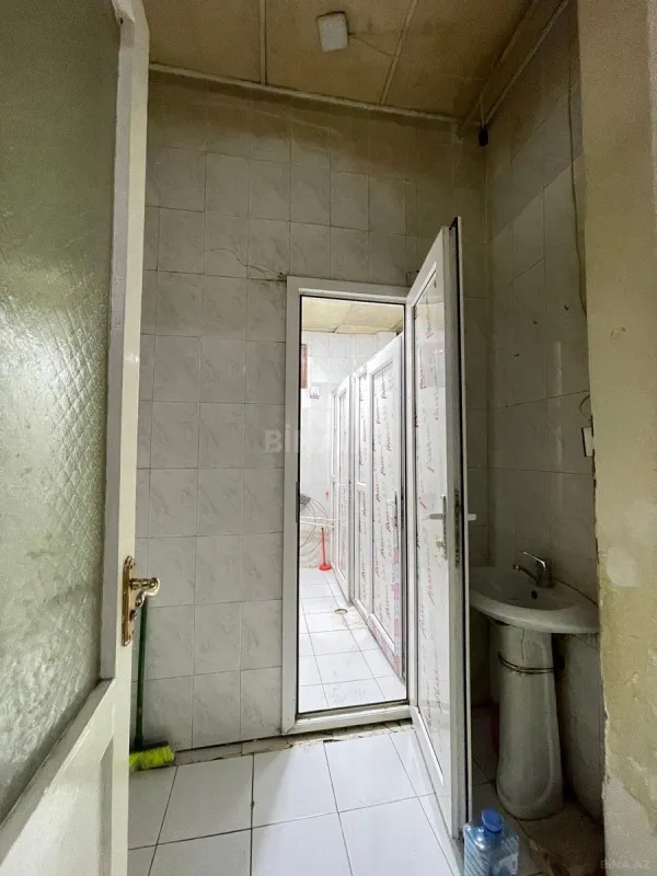 Kirayə verilir obyekt 155 m²