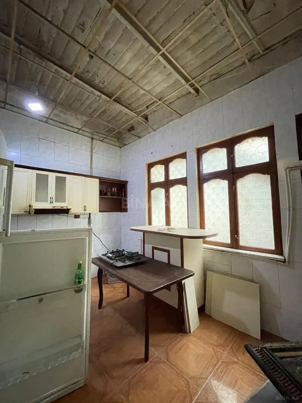 Kirayə verilir obyekt 155 m²