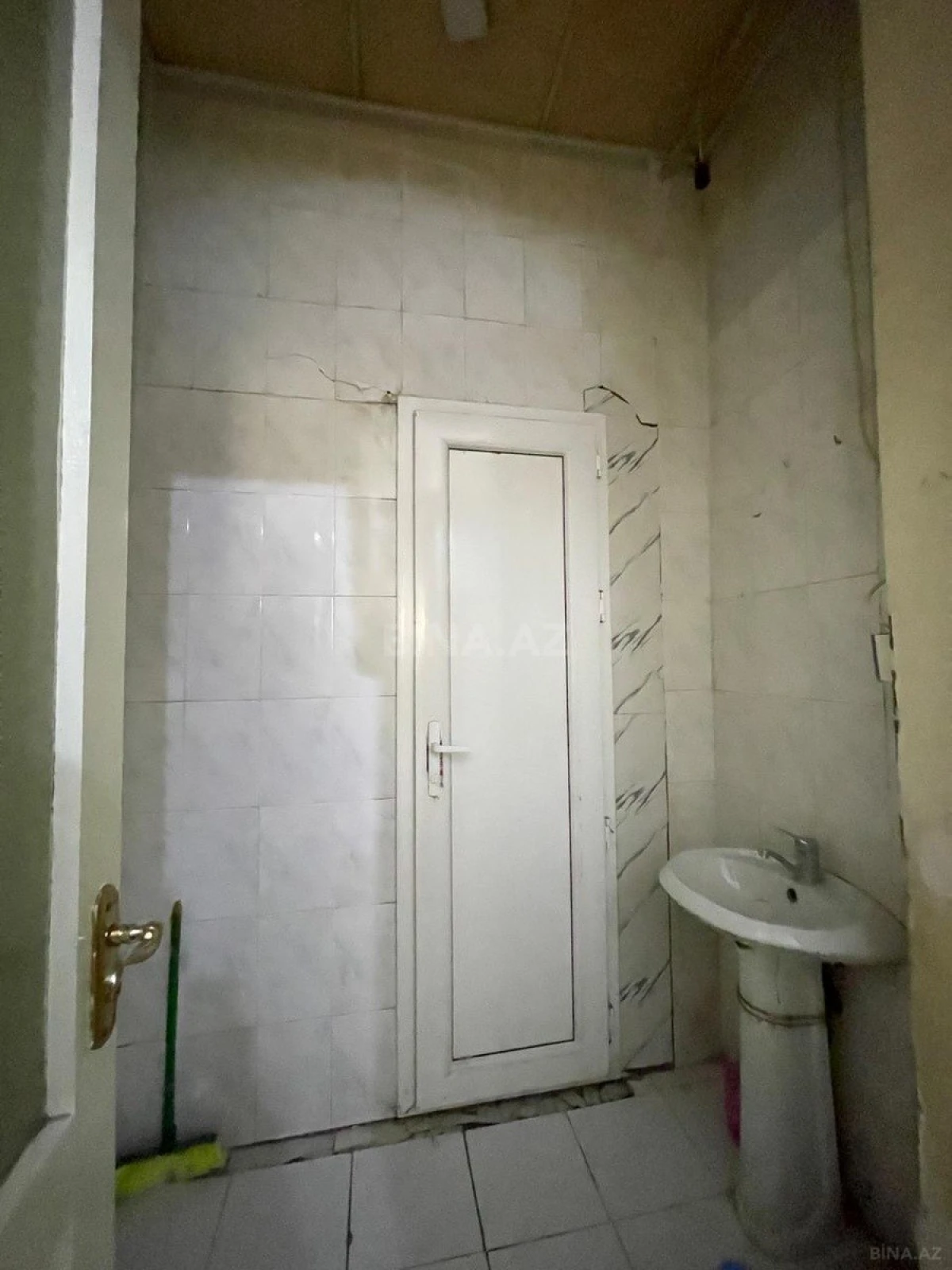 Kirayə verilir obyekt 155 m²