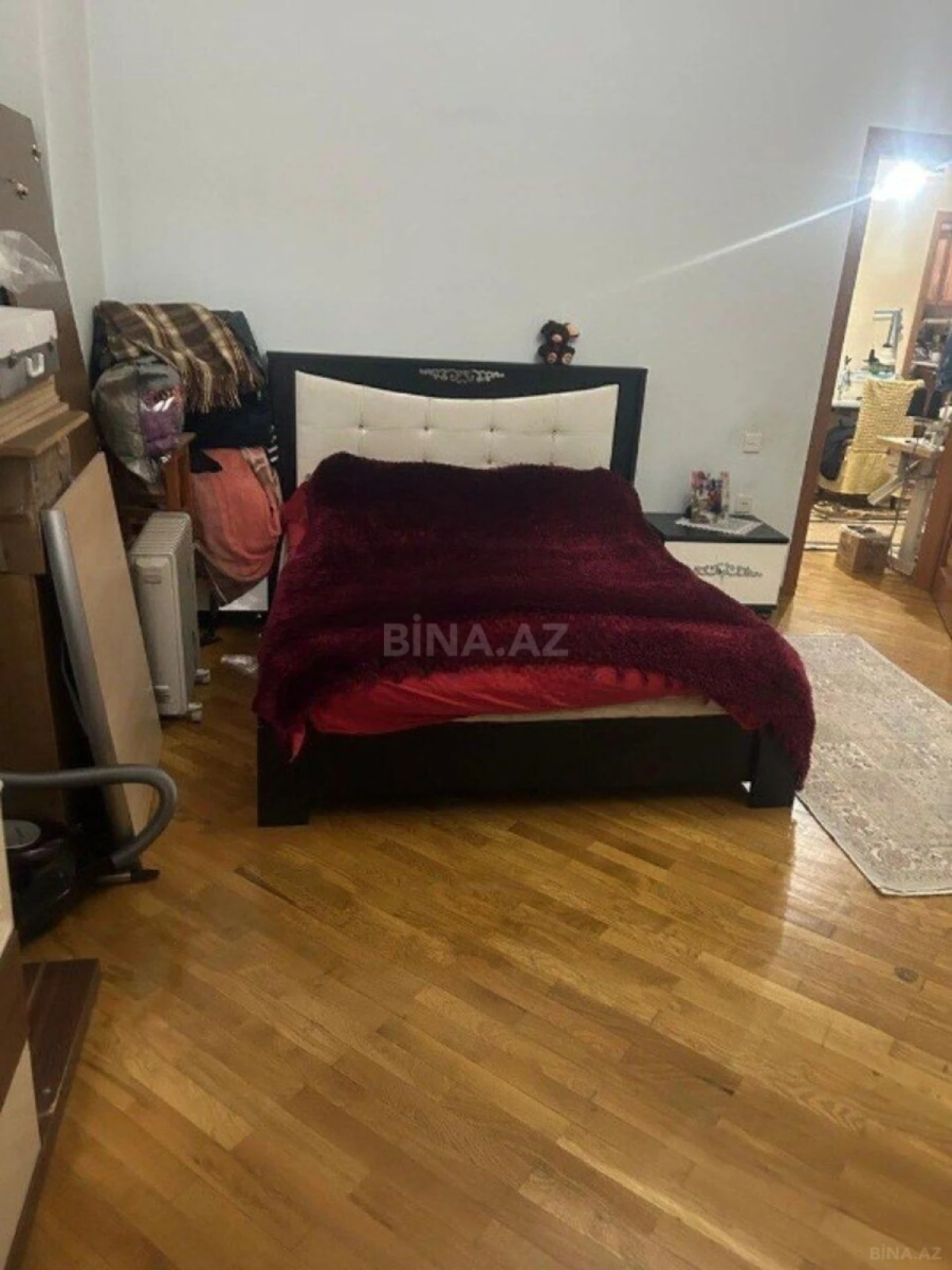 Satılır 2 otaqlı mənzil 107 m²