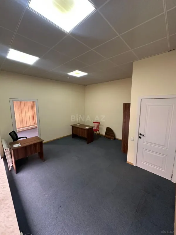 Kirayə verilir 2 otaqlı ofis 40 m²