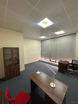 Kirayə verilir 2 otaqlı ofis 40 m²