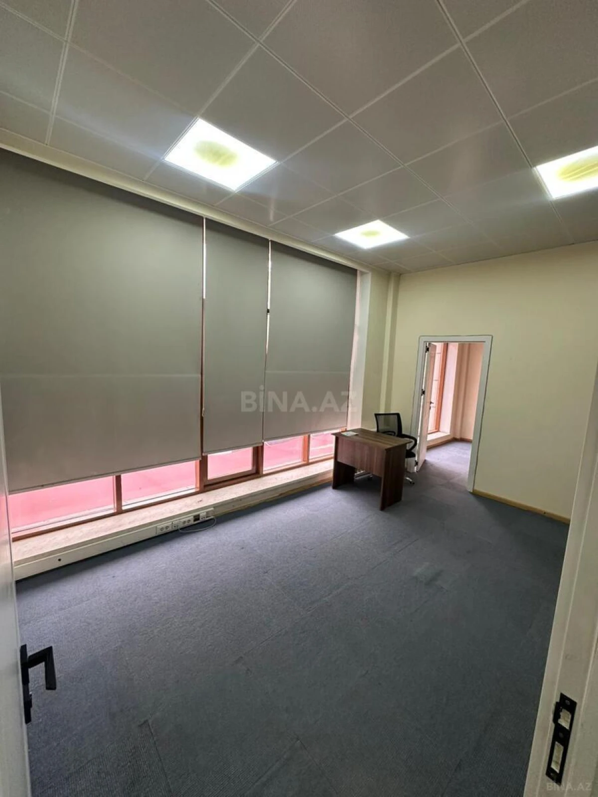 Kirayə verilir 2 otaqlı ofis 40 m²