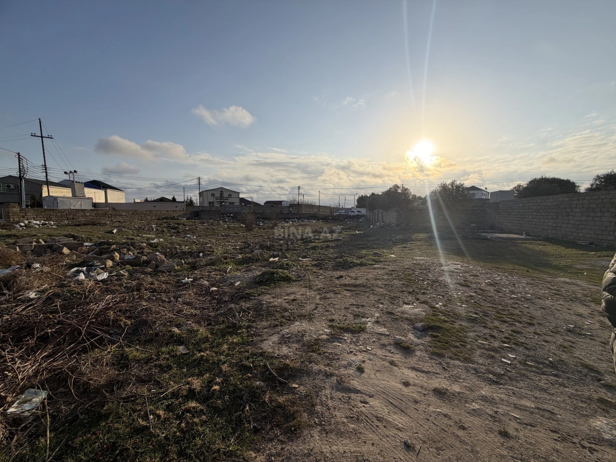 Satılır torpaq sahəsi 12 m²