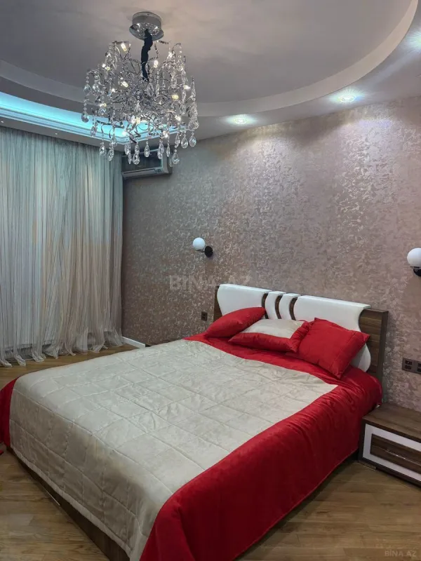 Kirayə verilir 4 otaqlı mənzil 125 m²
