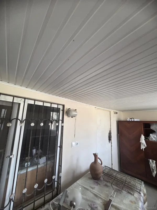 Satılır 5 otaqlı həyət evi 178 m²