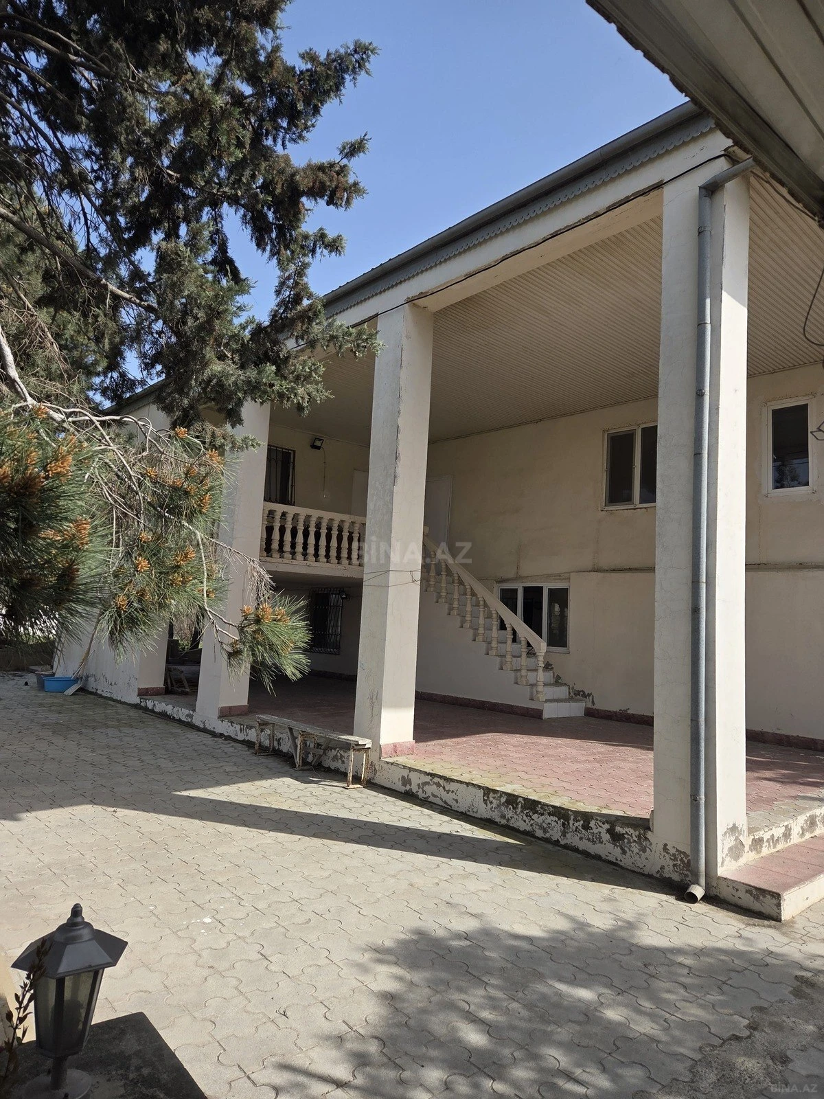 Satılır 5 otaqlı həyət evi 178 m²