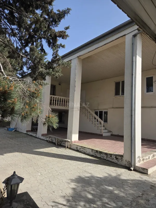 Satılır 5 otaqlı həyət evi 178 m²