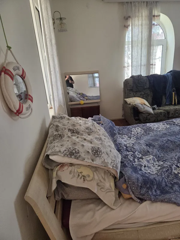 Satılır 5 otaqlı həyət evi 178 m²