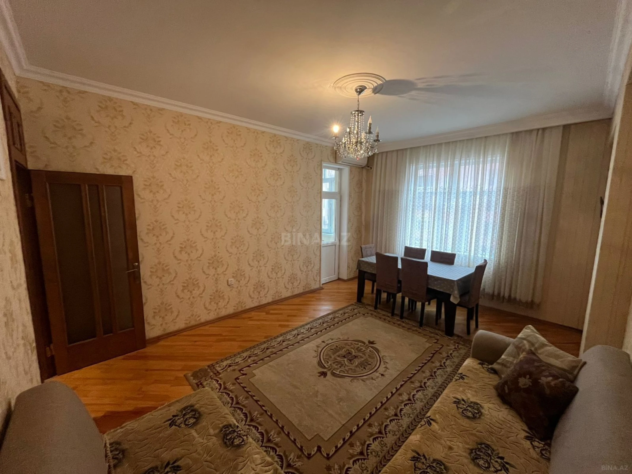 Kirayə verilir 2 otaqlı mənzil 60 m²