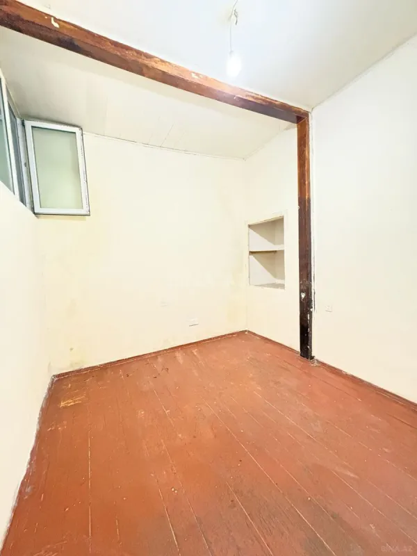 Kirayə verilir 2 otaqlı mənzil 91 m²