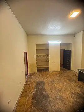 Kirayə verilir 2 otaqlı mənzil 91 m²