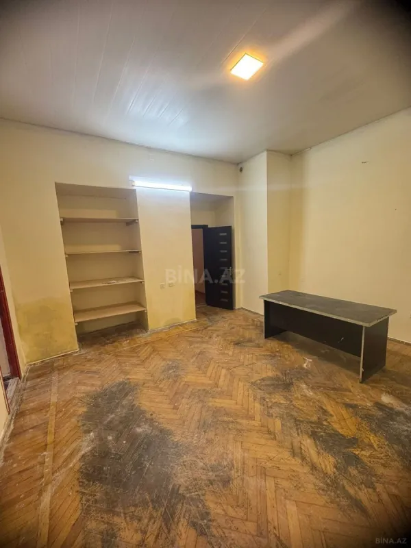 Kirayə verilir 2 otaqlı mənzil 91 m²