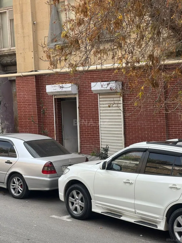 Kirayə verilir 2 otaqlı mənzil 91 m²