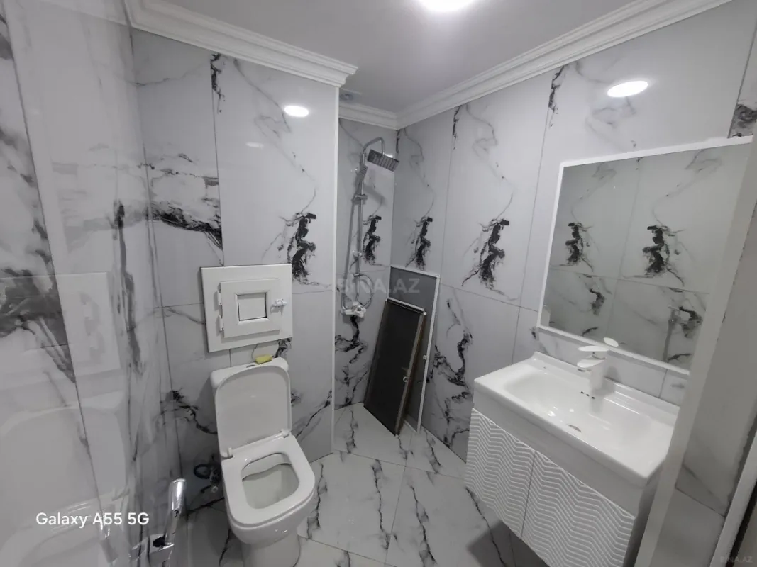 Satılır 2 otaqlı mənzil 49 m²