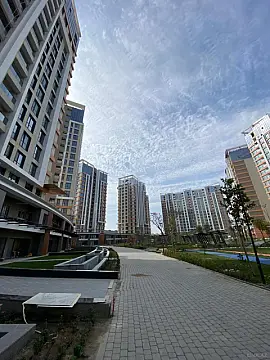 Satılır 3 otaqlı mənzil 96 m²