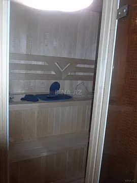 Satılır 15 otaqlı həyət evi 300 m²