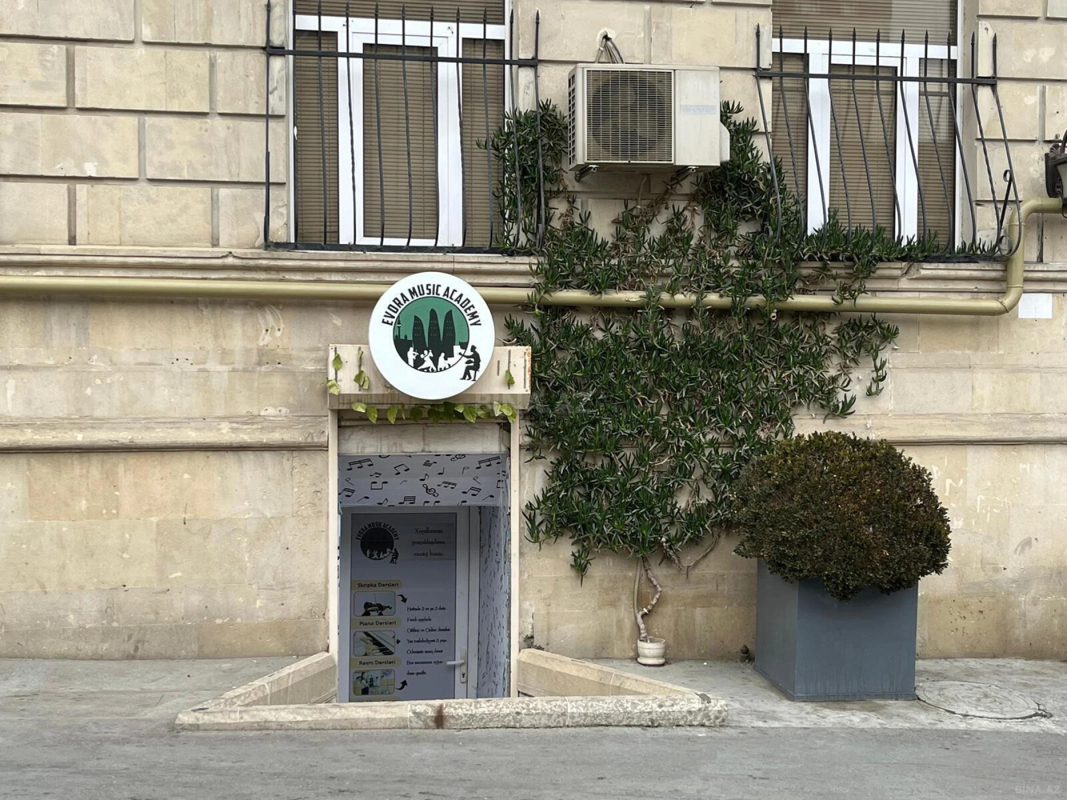 Kirayə verilir obyekt 70 m²