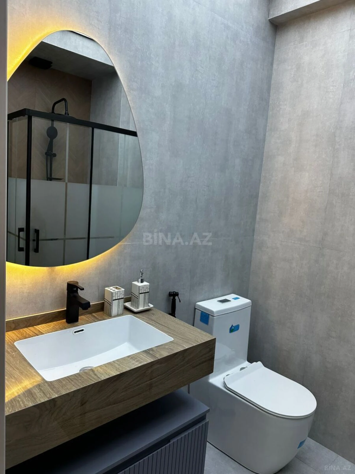 Satılır 2 otaqlı mənzil 55 m²