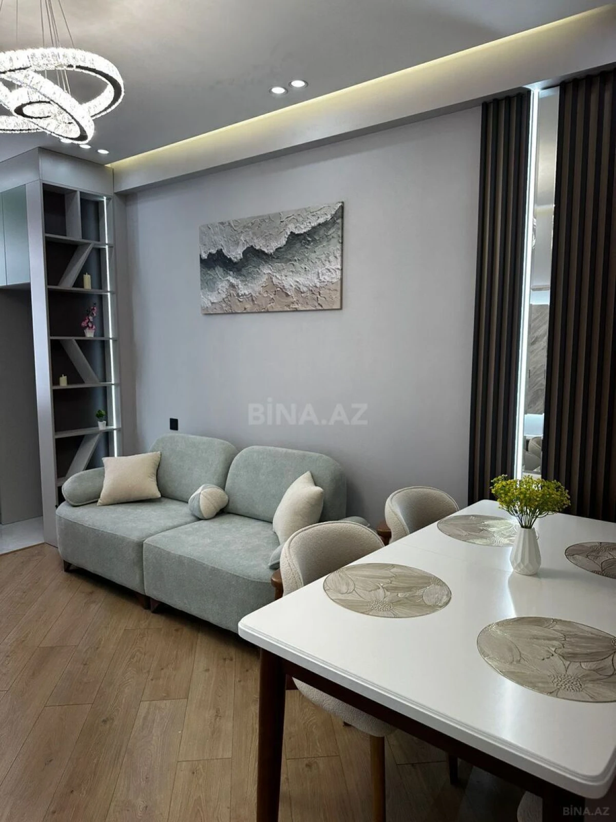 Satılır 2 otaqlı mənzil 55 m²