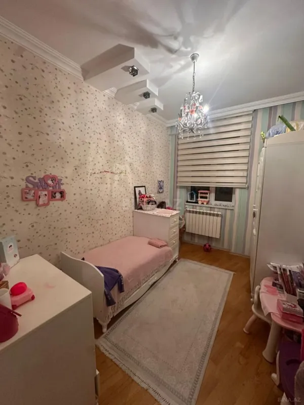 Satılır 3 otaqlı mənzil 95 m²