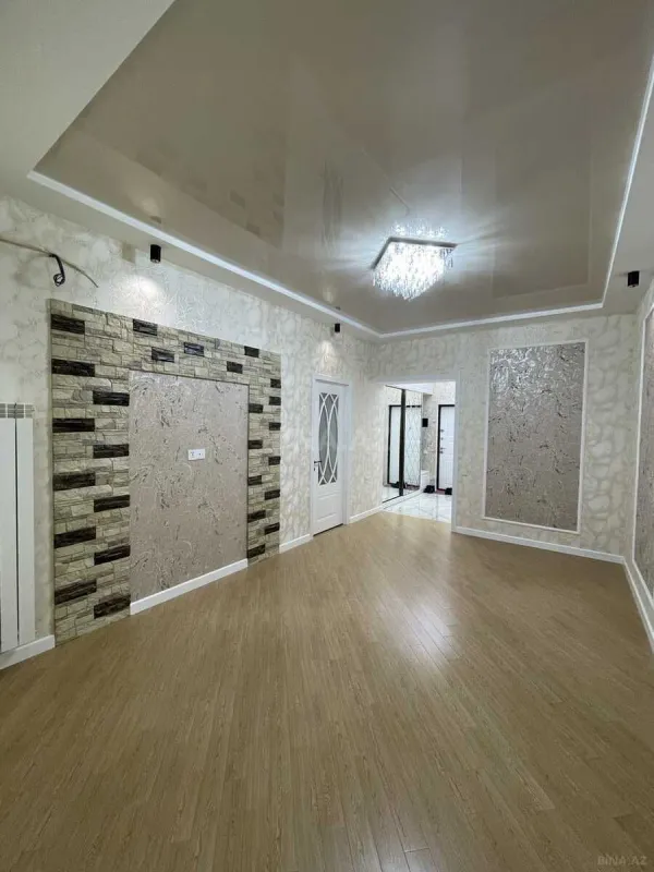 Satılır 2 otaqlı mənzil 65 m²