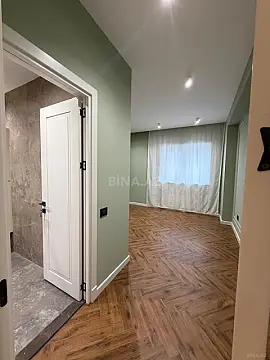 Kirayə verilir 3 otaqlı mənzil 180 m²