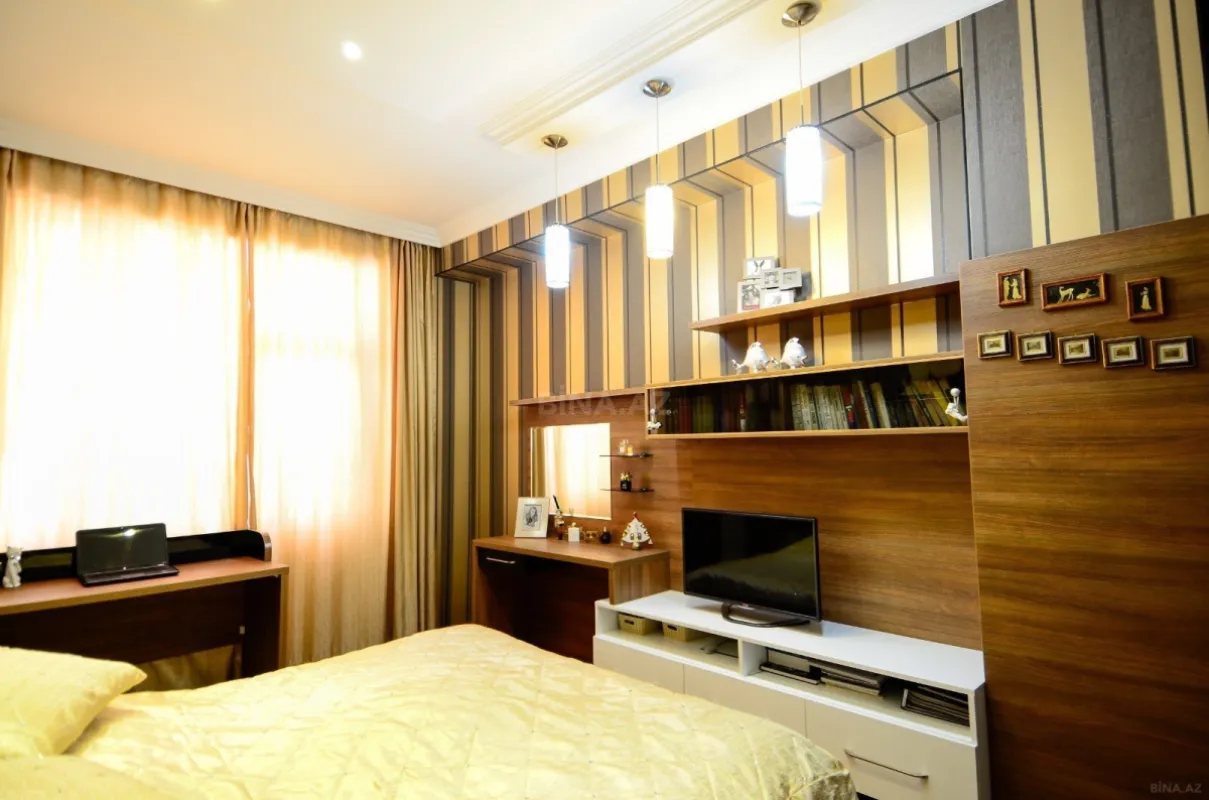 Satılır 2 otaqlı mənzil 62 m²