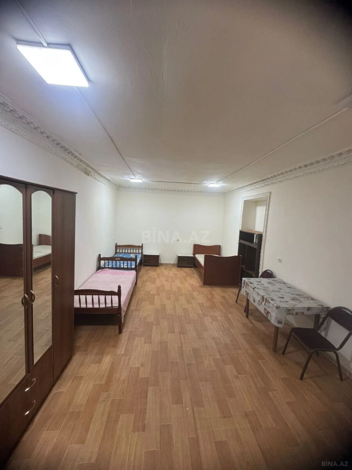 Kirayə verilir 2 otaqlı həyət evi 90 m²