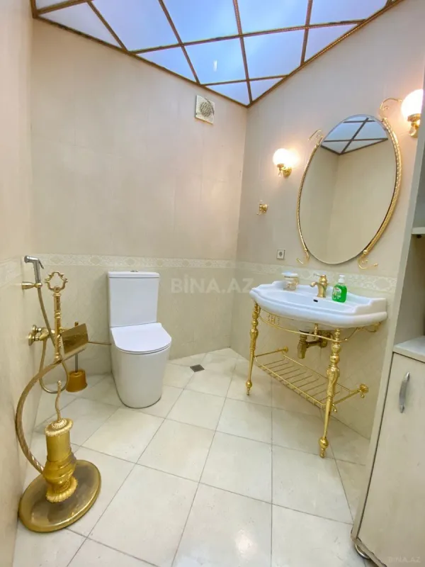 Kirayə verilir 3 otaqlı mənzil 105 m²