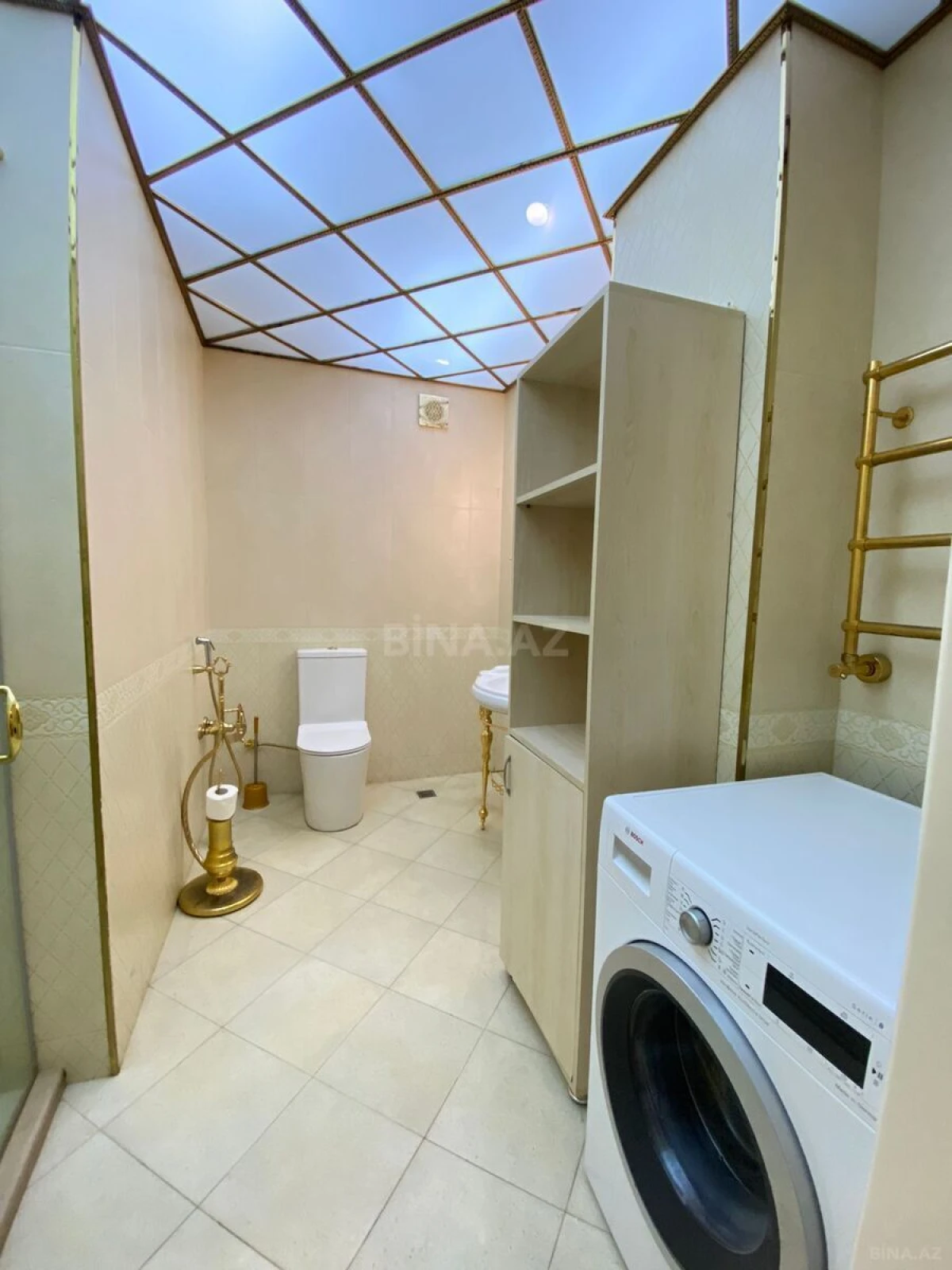 Kirayə verilir 3 otaqlı mənzil 105 m²