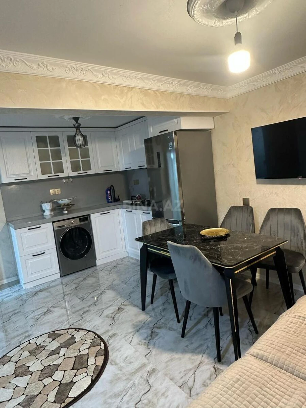 Kirayə verilir 2 otaqlı həyət evi 60 m²