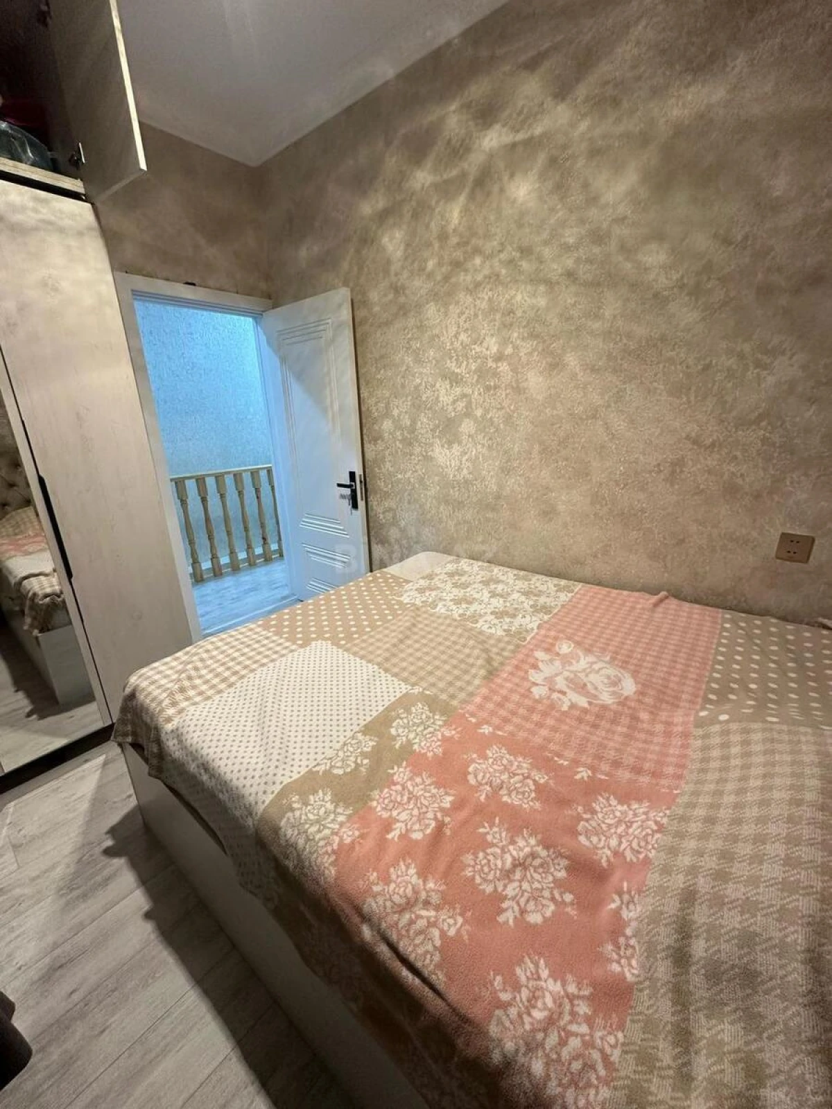 Kirayə verilir 2 otaqlı həyət evi 60 m²