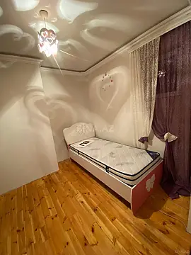 Satılır 2 otaqlı mənzil 75 m²