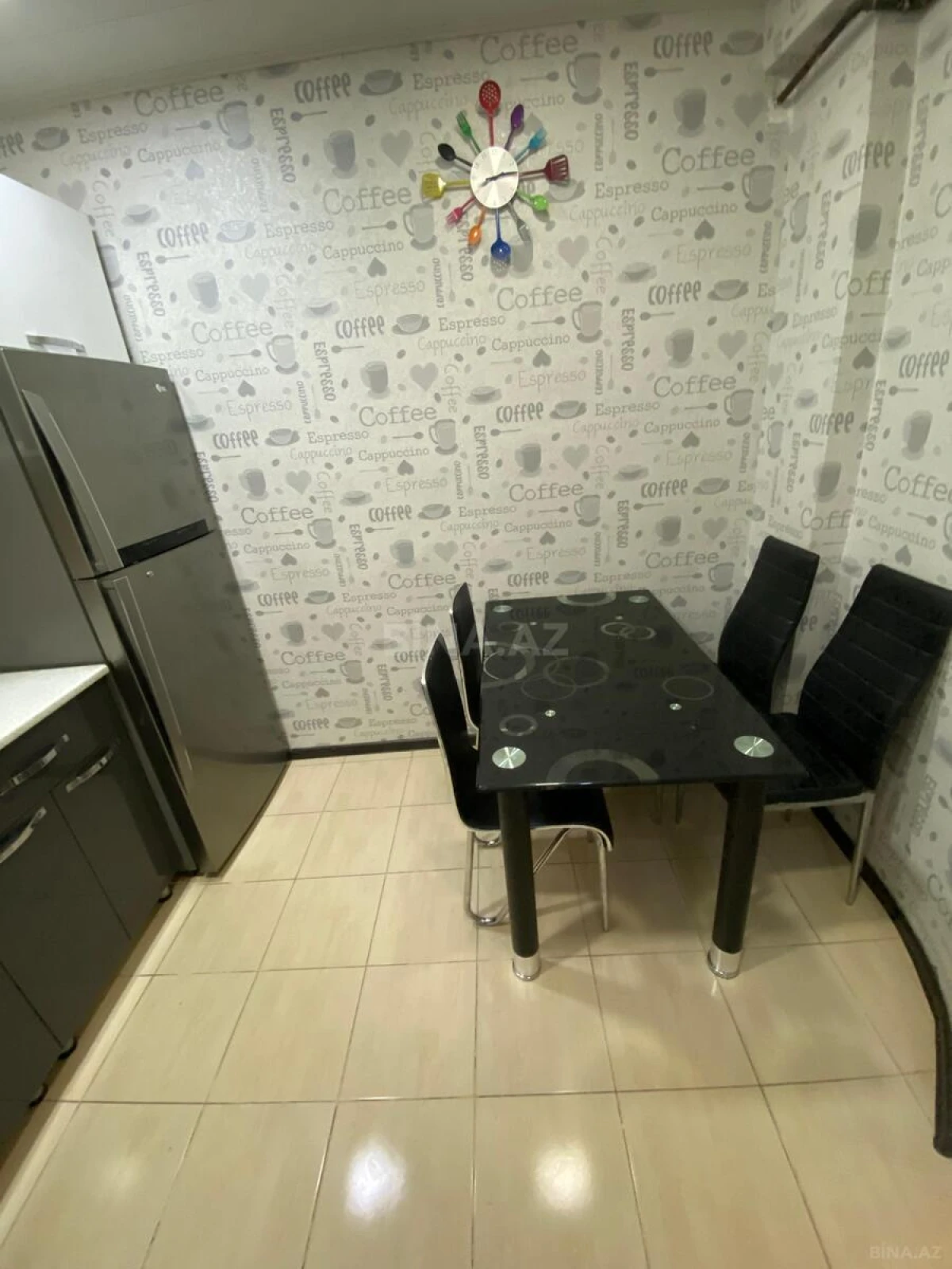 Satılır 2 otaqlı mənzil 75 m²