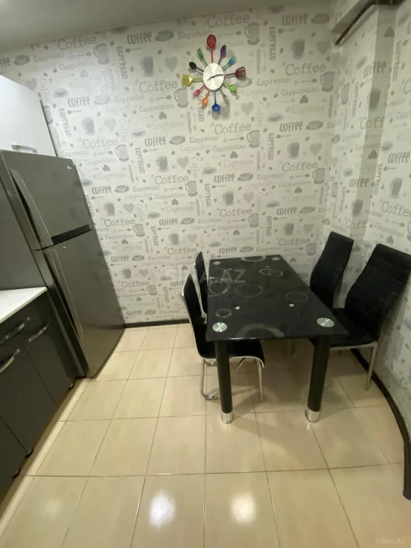 Satılır 2 otaqlı mənzil 75 m²