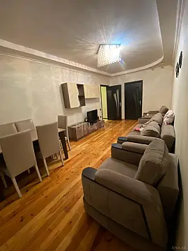 Satılır 2 otaqlı mənzil 75 m²