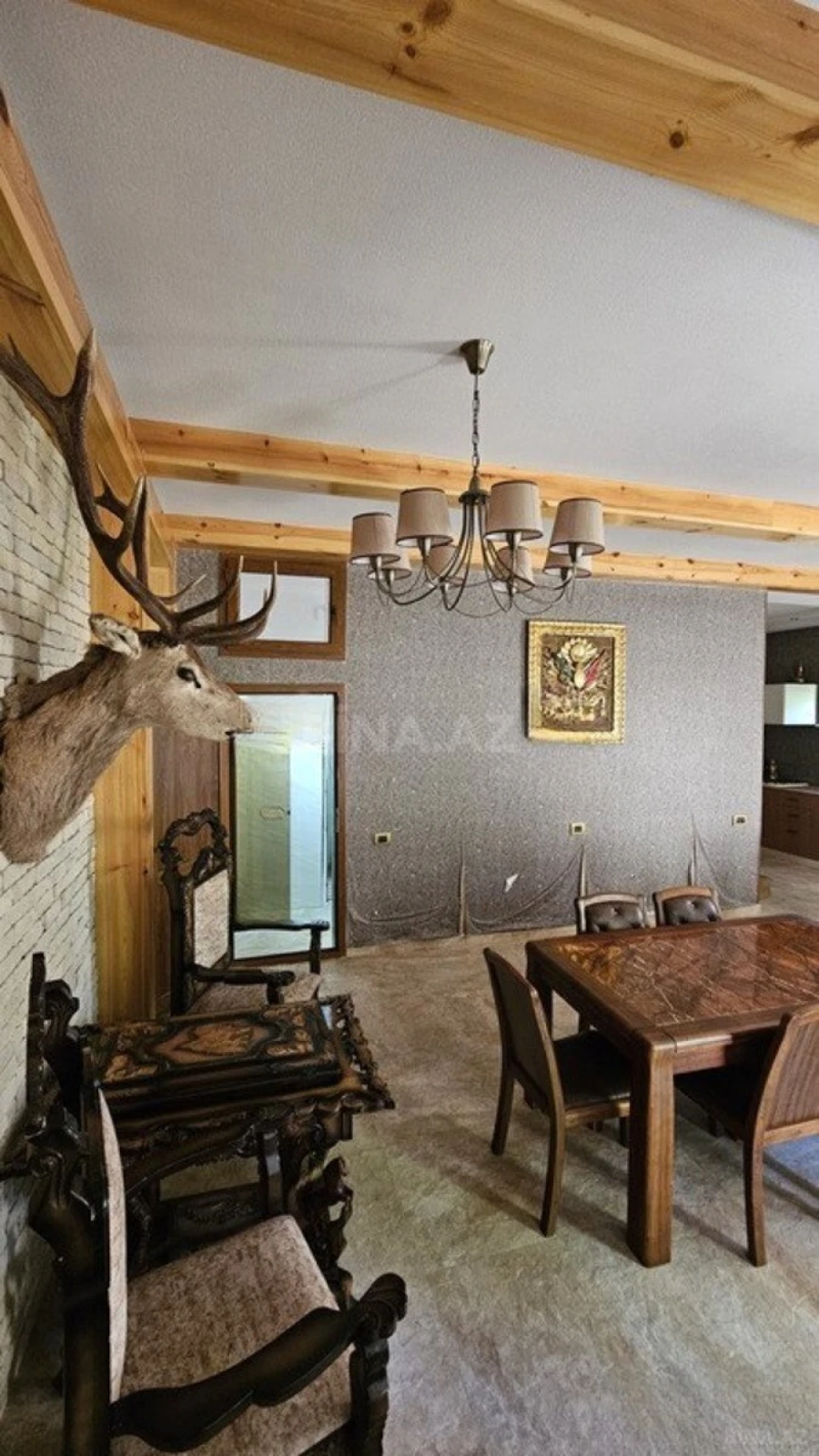 Satılır 7 otaqlı həyət evi 500 m²