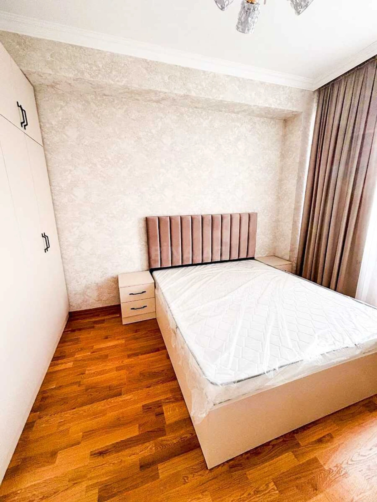 Kirayə verilir 3 otaqlı mənzil 85 m²