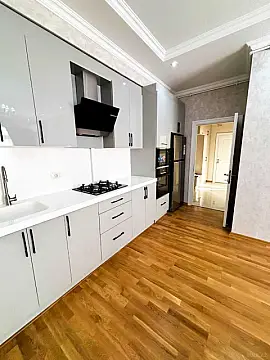 Kirayə verilir 3 otaqlı mənzil 85 m²