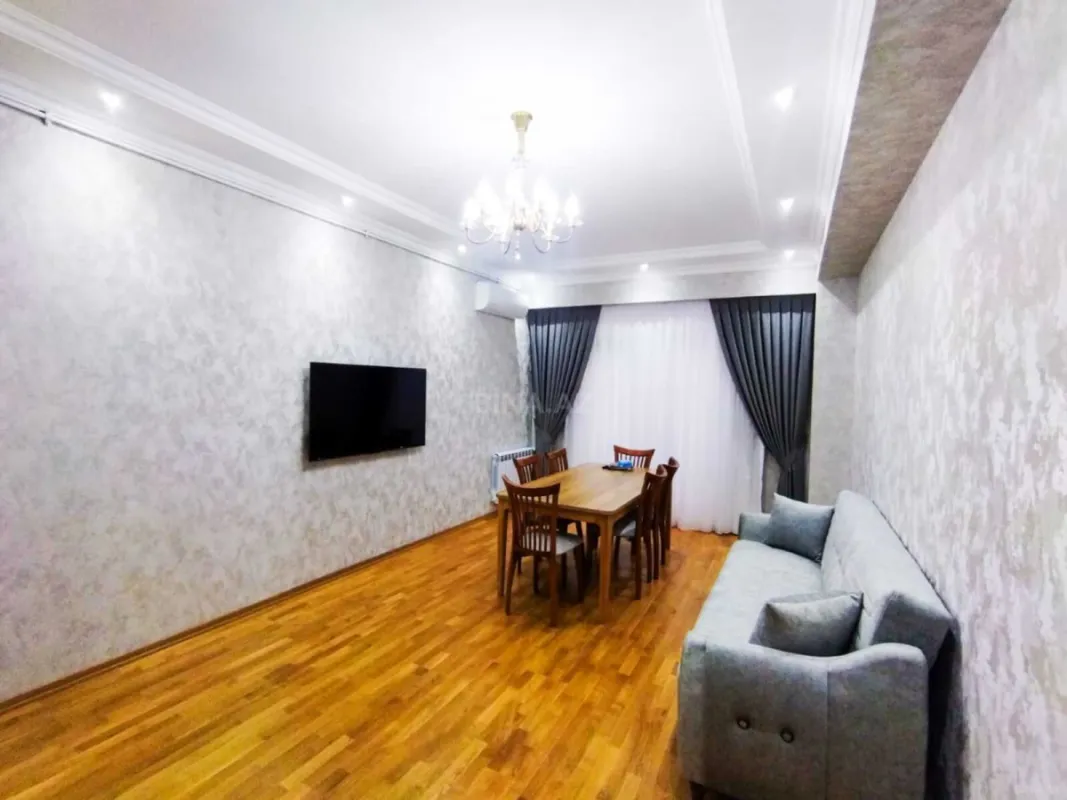 Kirayə verilir 3 otaqlı mənzil 85 m²