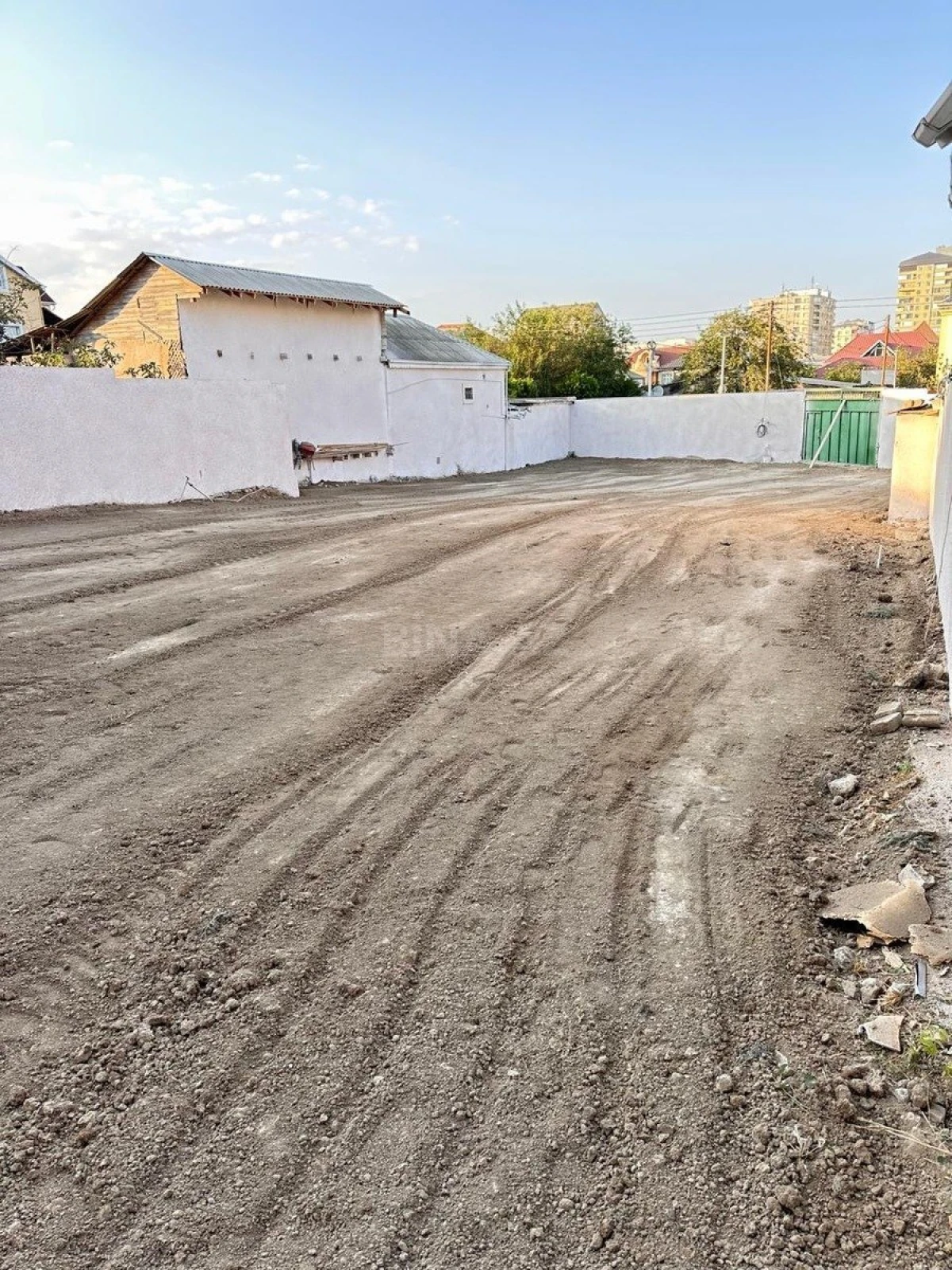 Satılır torpaq sahəsi 3.2 m²