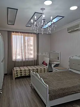 Satılır 4 otaqlı mənzil 170 m²