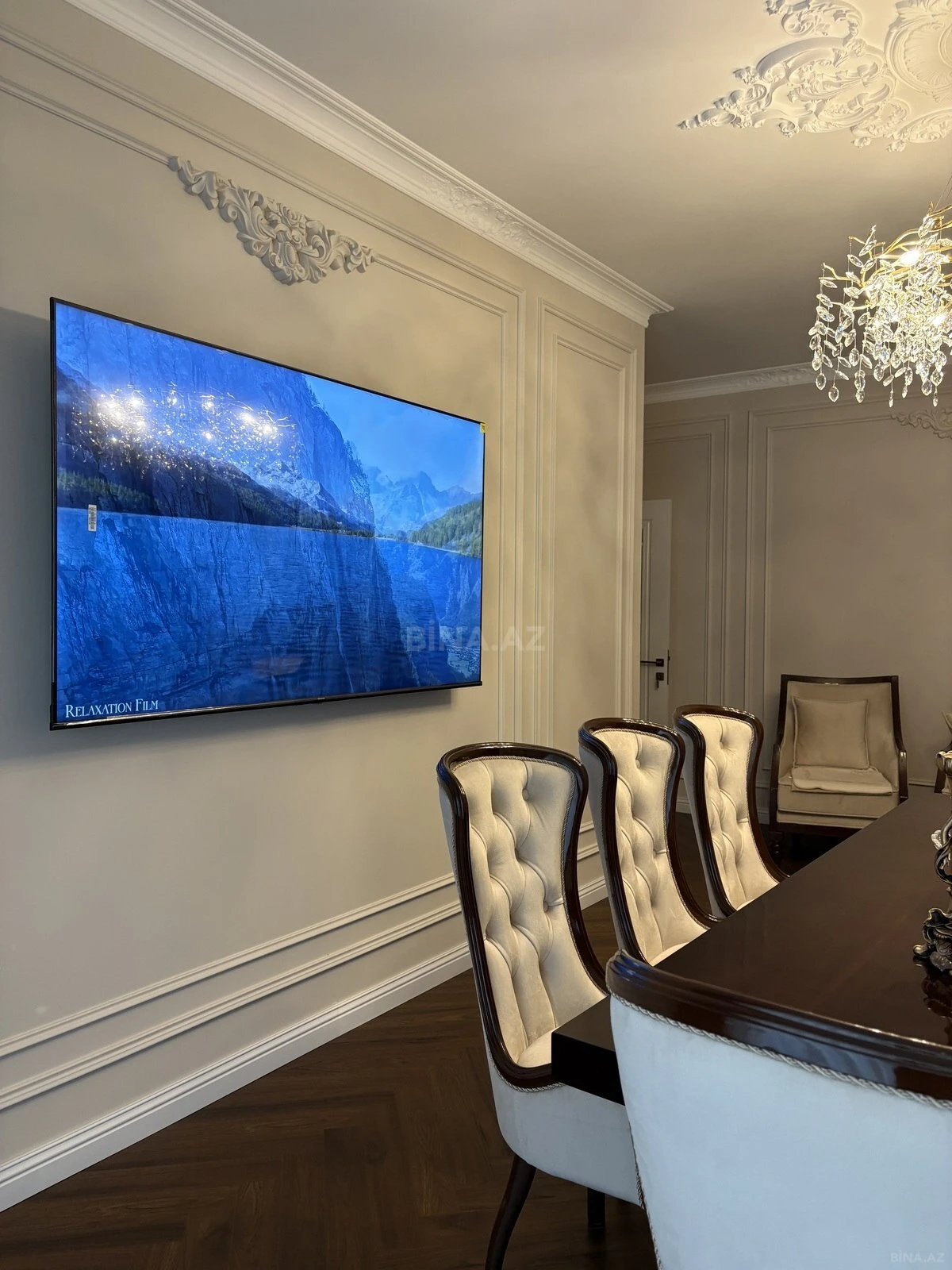 Satılır 3 otaqlı mənzil 149 m²