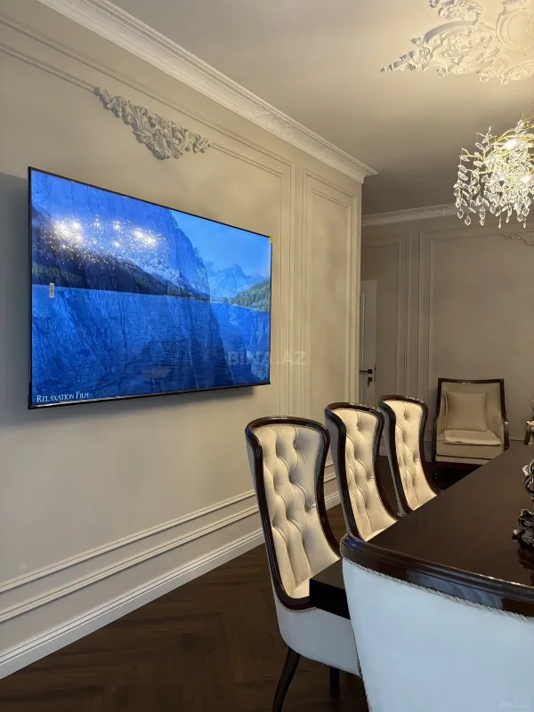 Satılır 3 otaqlı mənzil 149 m²