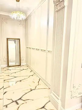 Satılır 3 otaqlı mənzil 149 m²
