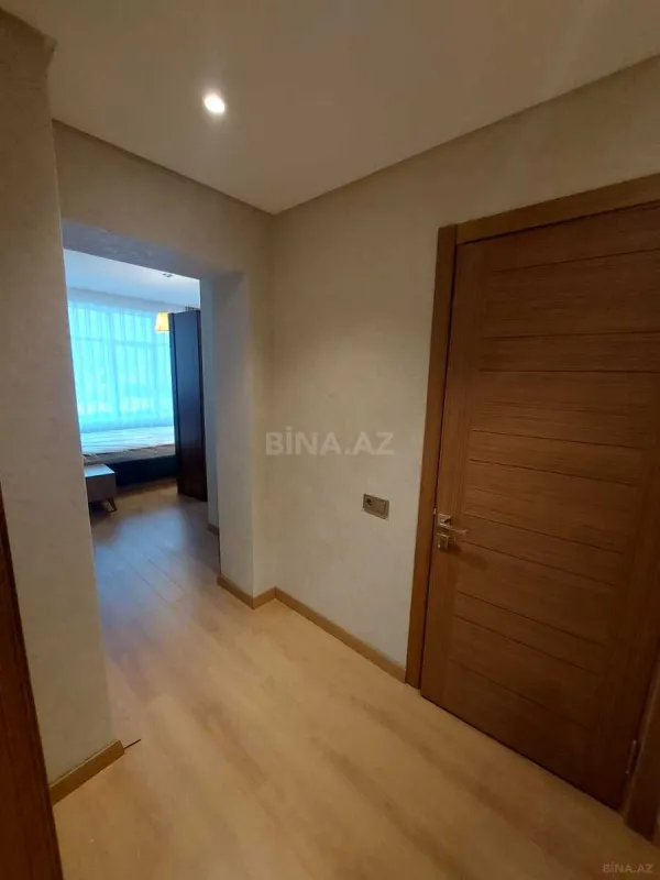 Kirayə verilir 4 otaqlı mənzil 201 m²